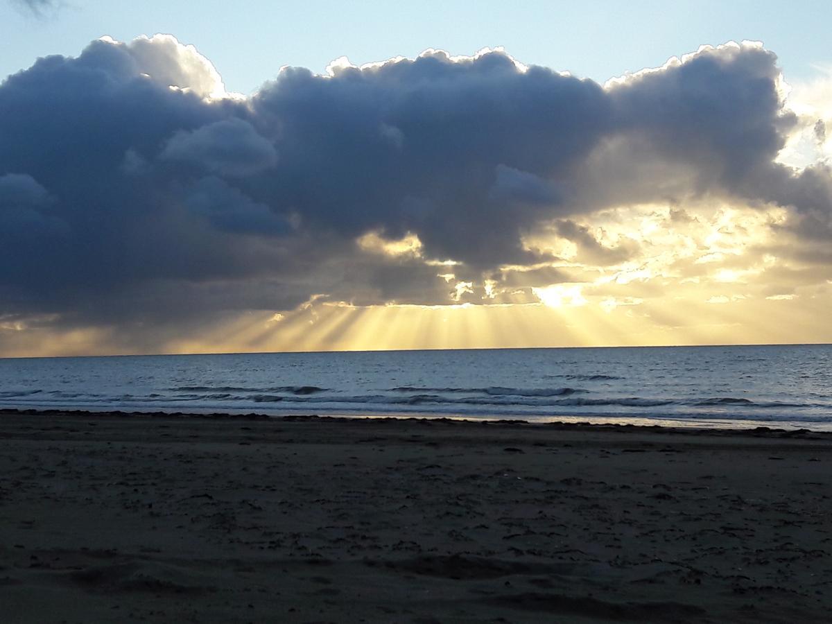 Gite A La Ferme Entre Terre Et Mer Herenguerville Bagian luar foto