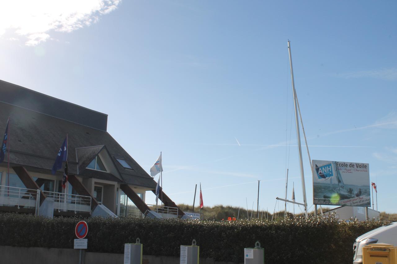 Gite A La Ferme Entre Terre Et Mer Herenguerville Bagian luar foto